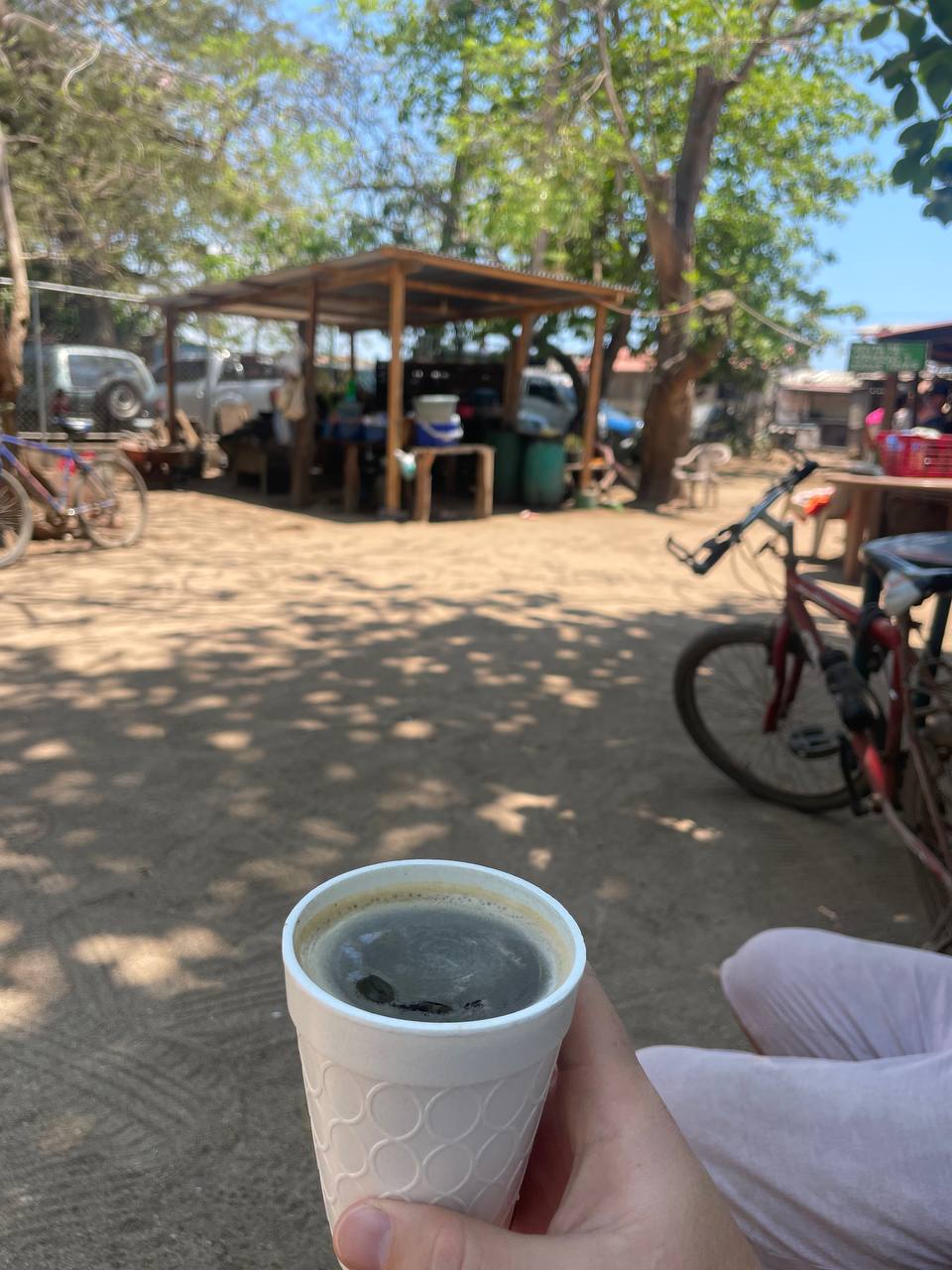 Coffee cup at the restaurant beside Victor's parking lot in Los Cóbanos